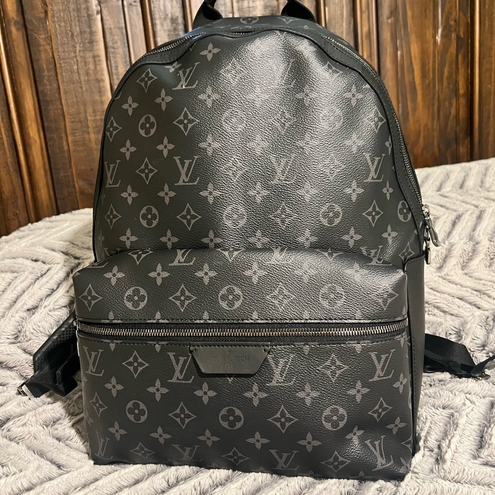 ‼️SOLD ELSEWHERE‼️Louis Vuitton Discovery MM Backpack - Picture 1 of 13